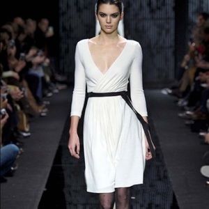 NWT DVF Kendall Jenner Seduction Wrap Dress